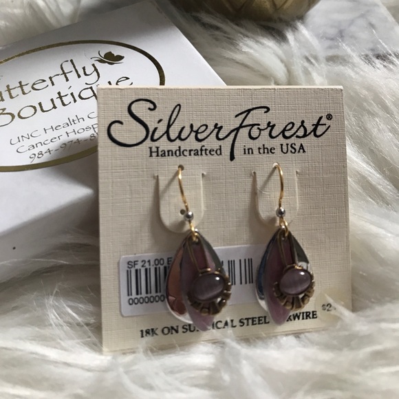 NWT Geometric 18k on Surgical Steel Earrings - Picture 2 of 3